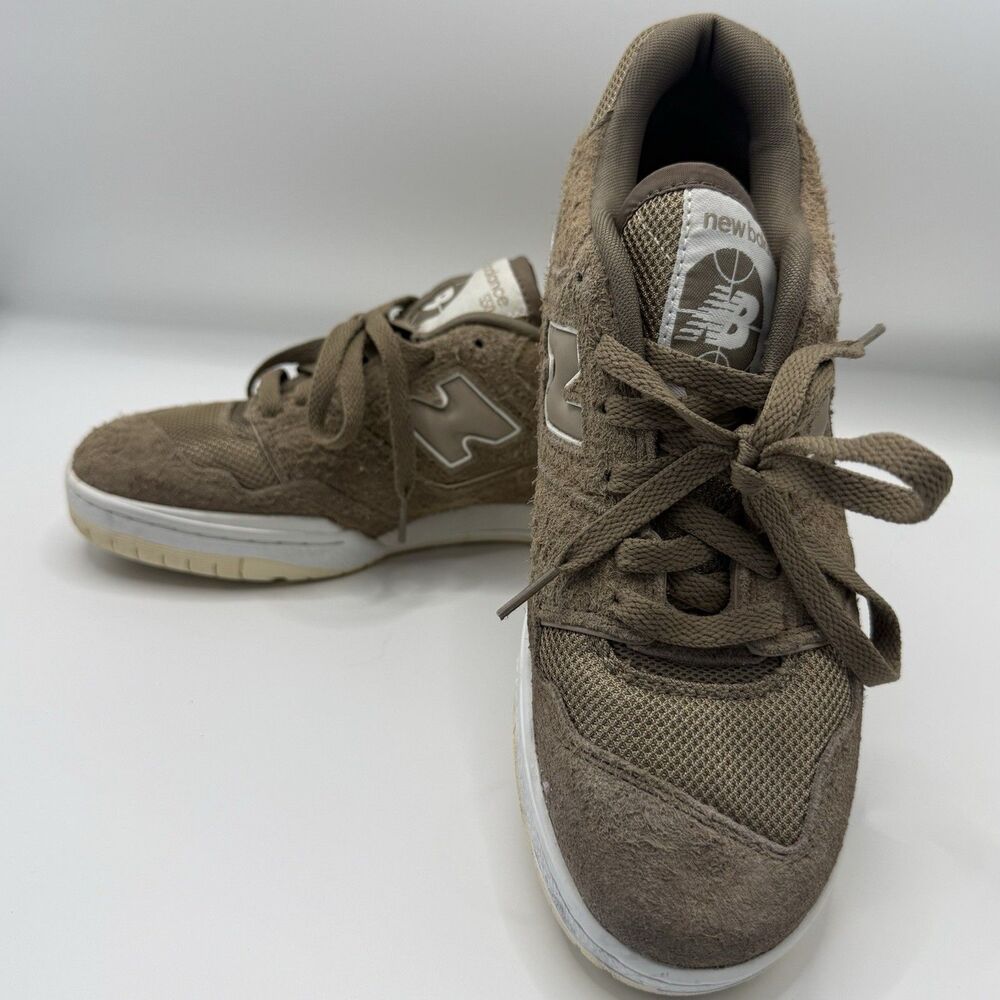 New Balance Unisex 550 Suede Mushroom Shoes Size Men 7.5/Women 9 BBB550PHA